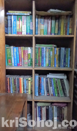 বুক সেল্ফ বিক্রি করা হবে